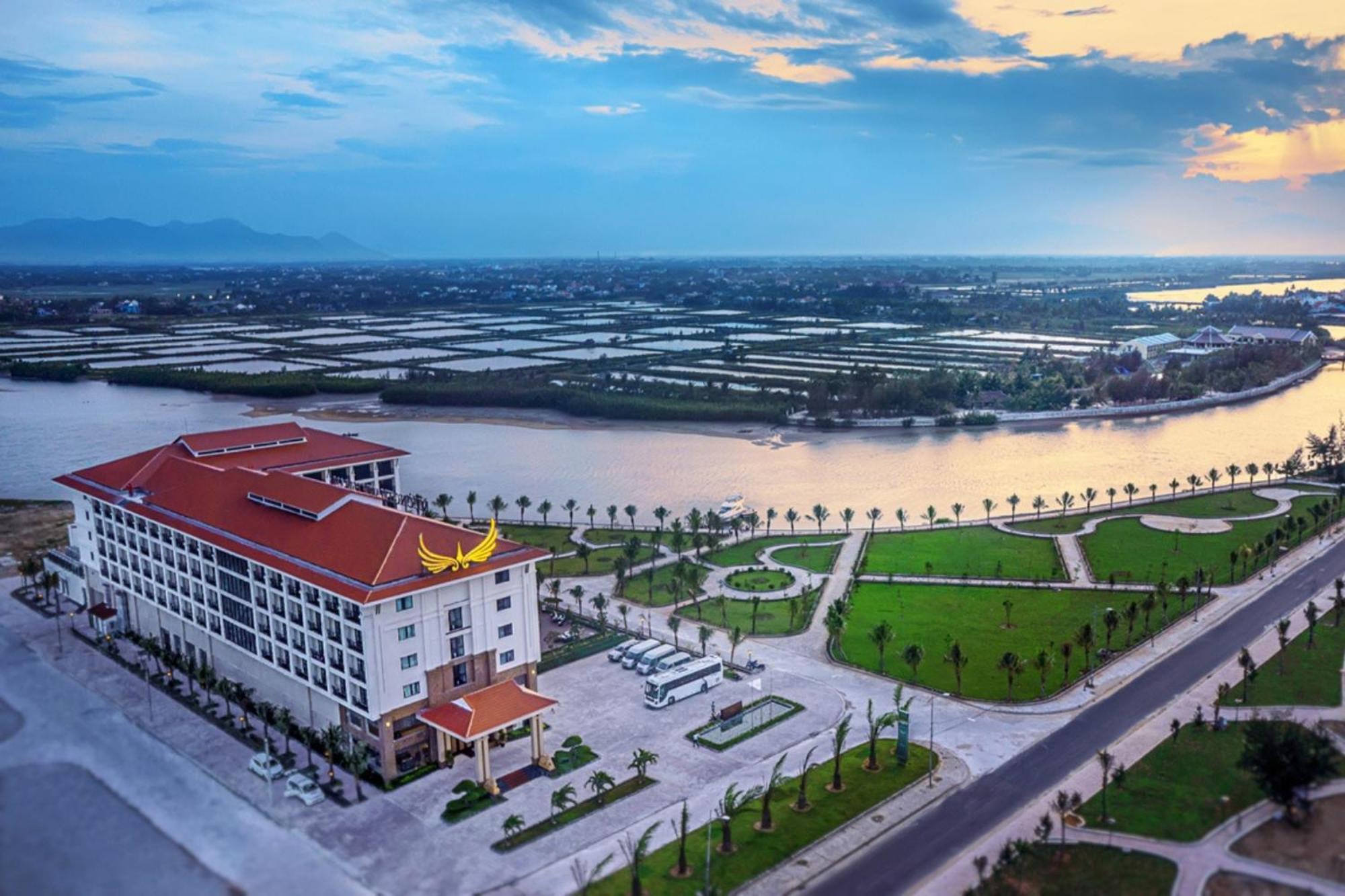 Muong Thanh Holiday Hoi An Hotel Buitenkant foto